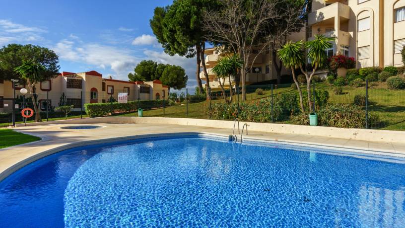 Club Caronte flat in Riviera del Sol Ref 133