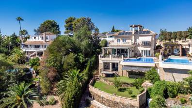 Breathtaking mansion with pool in Fuengirola hills - Ref 85