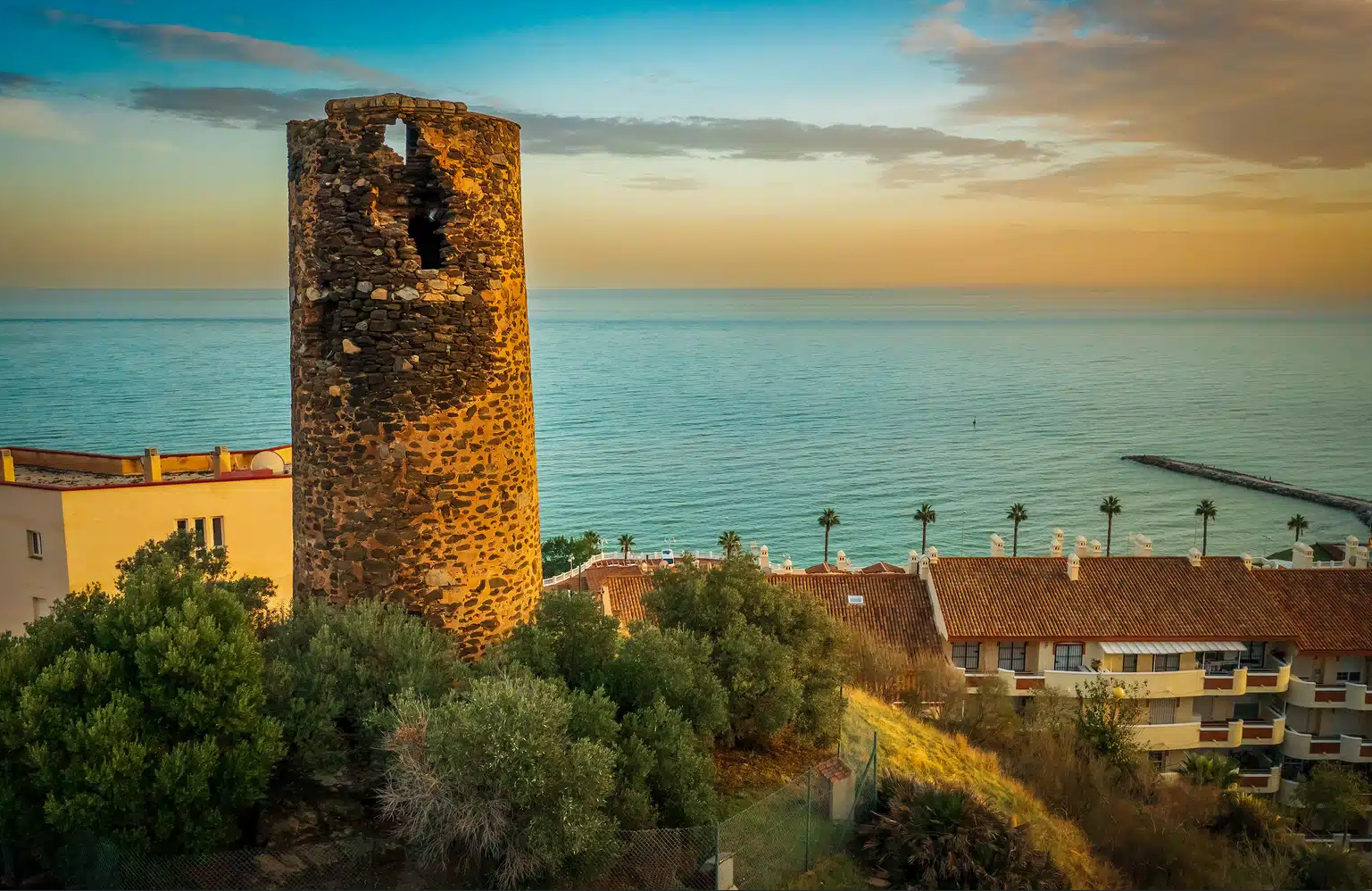 Torrequebrada Holiday Homes